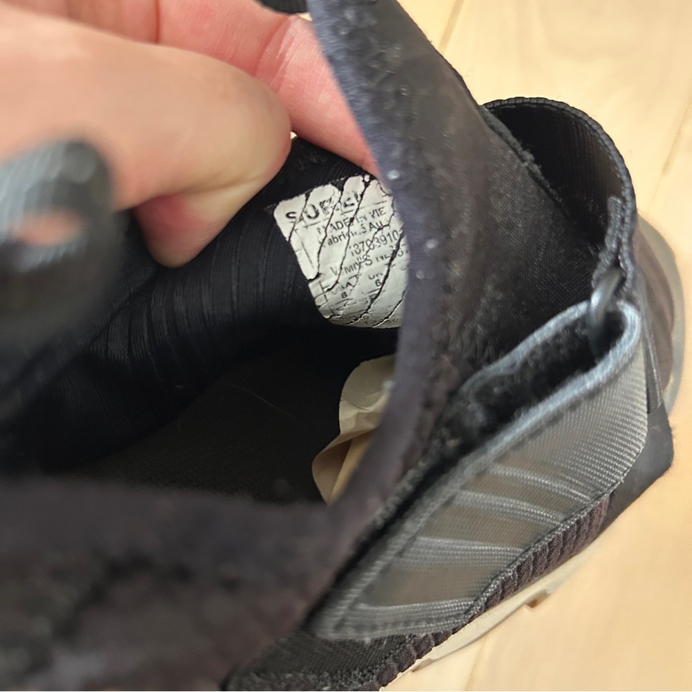 Sorel Kinetic Women's Black Slip On Sneakers - Picture 3 of 5